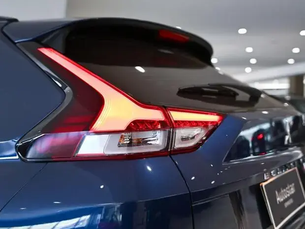 Mitsubishi Eclipse Cross HPE-S