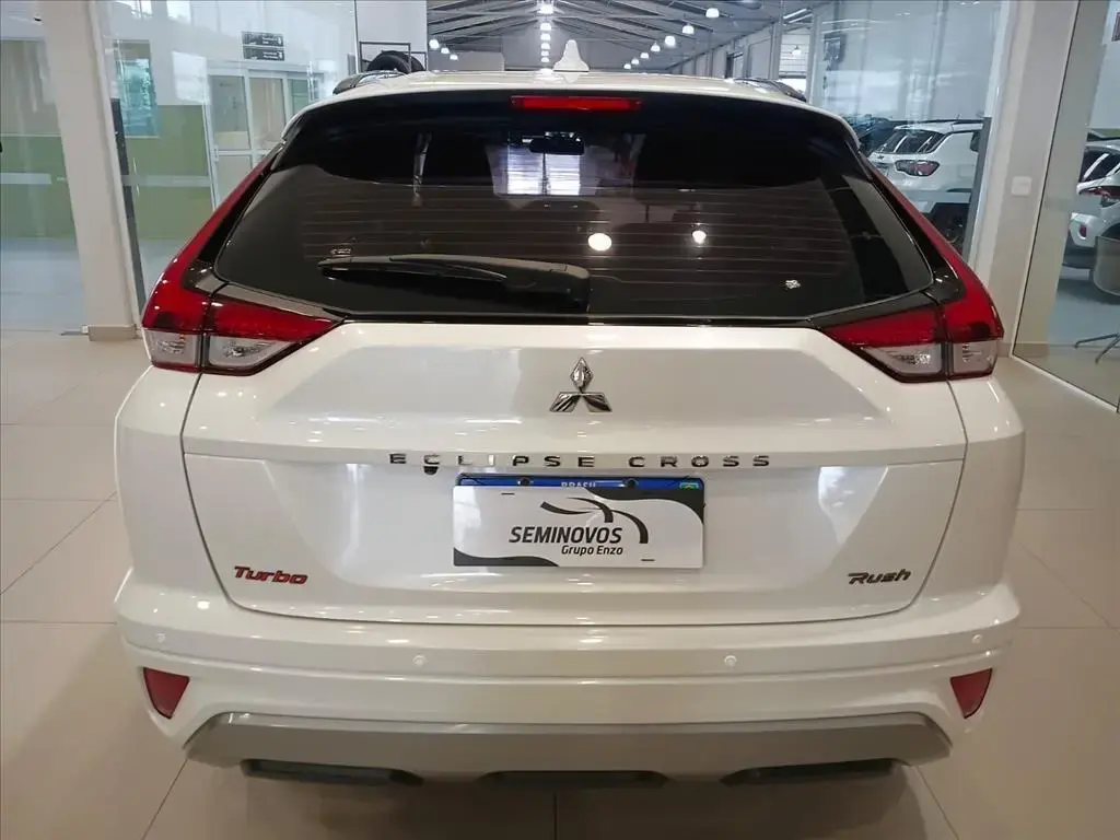 galeria ECLIPSE CROSS