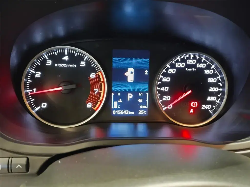 galeria ECLIPSE CROSS