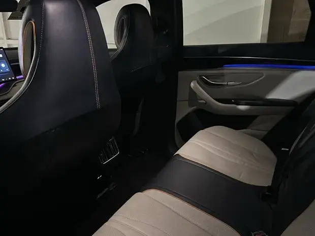 Byd SONG PLUS 1.5 DM-I HÍBRIDO AUTOMÁTICO
