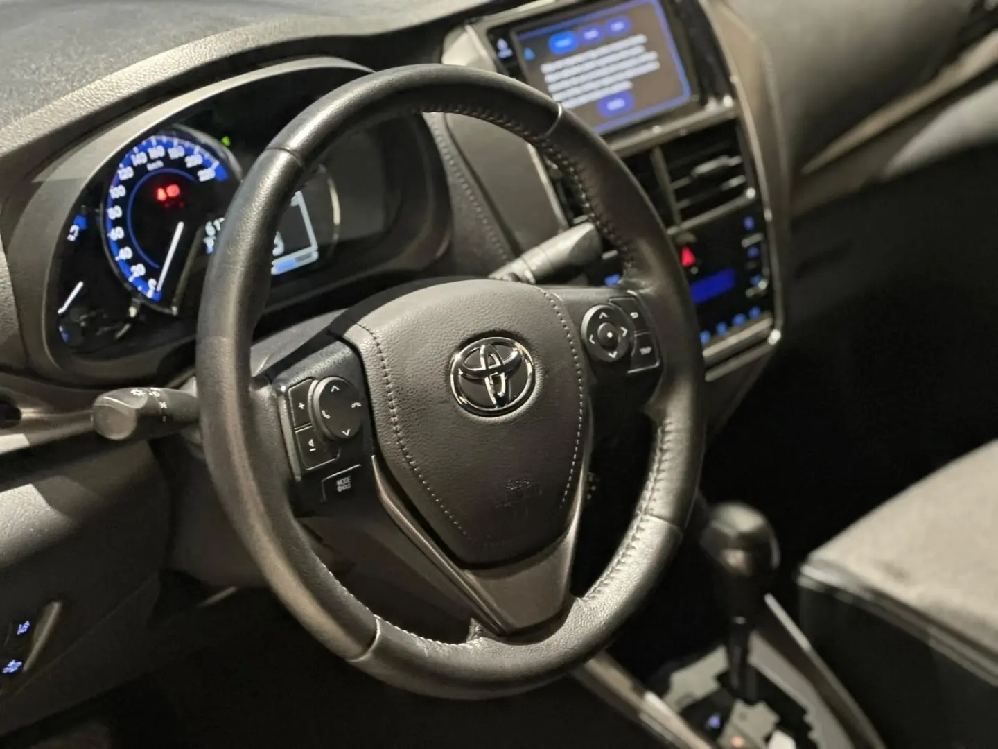galeria YARIS