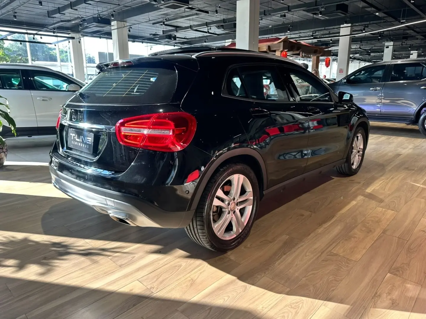 galeria GLA 200