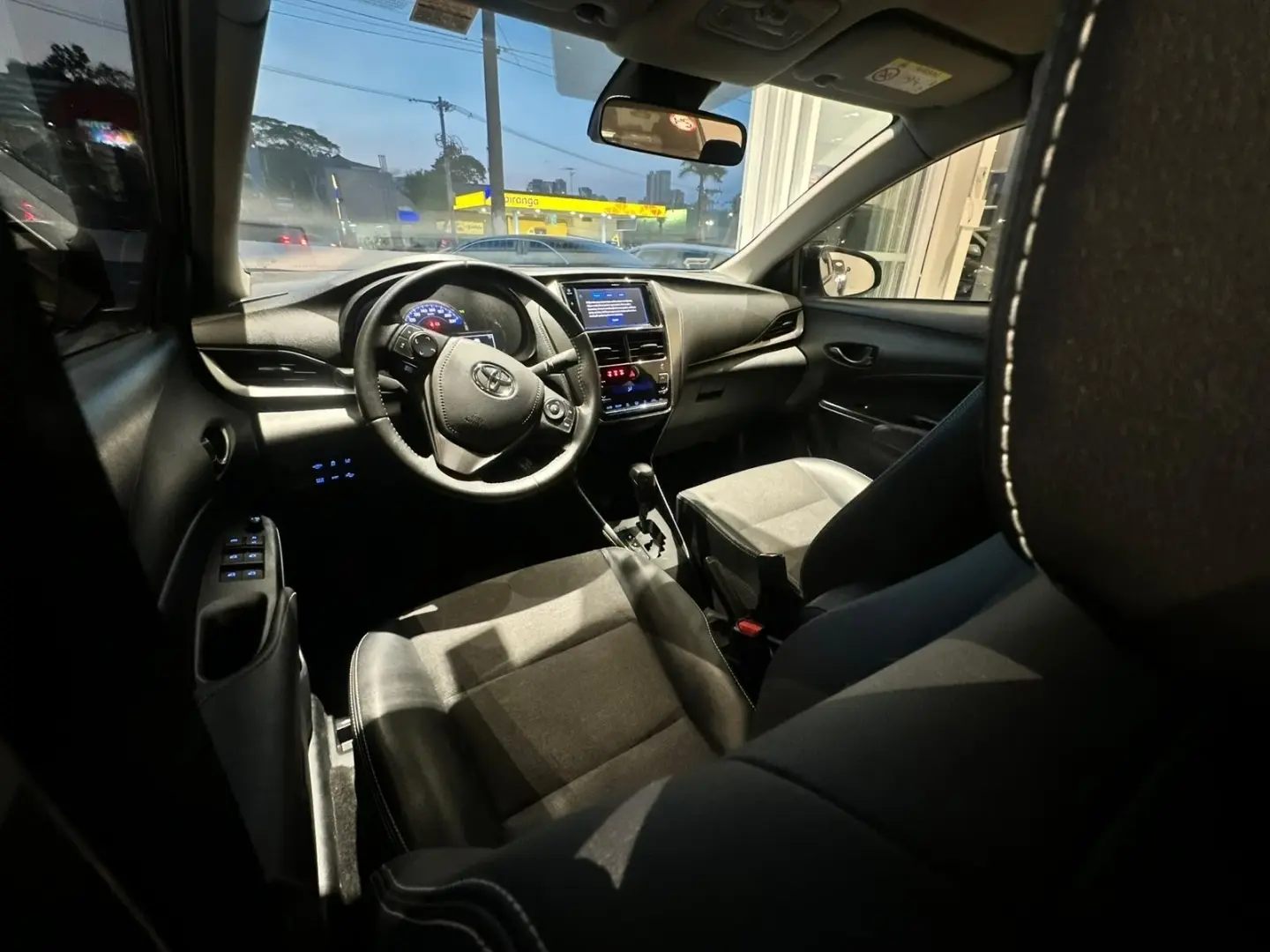 galeria YARIS