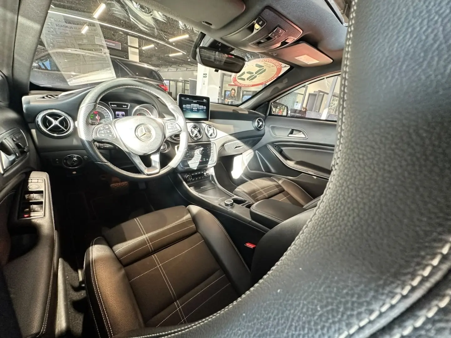 galeria GLA 200