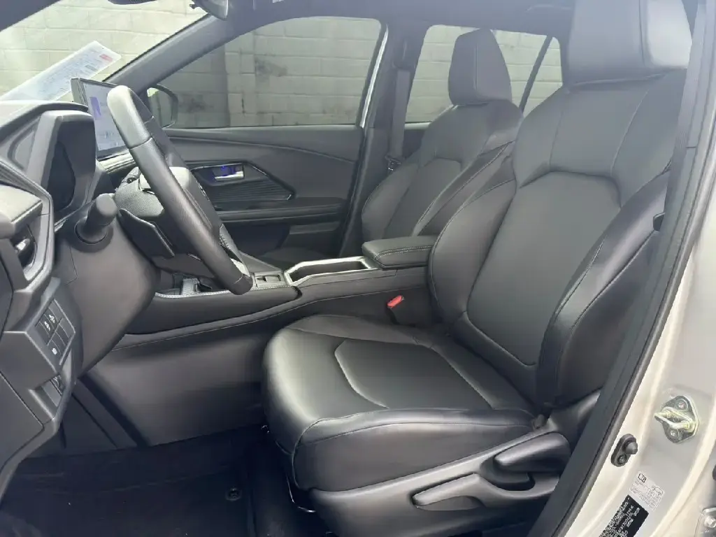 galeria YARIS CROSS