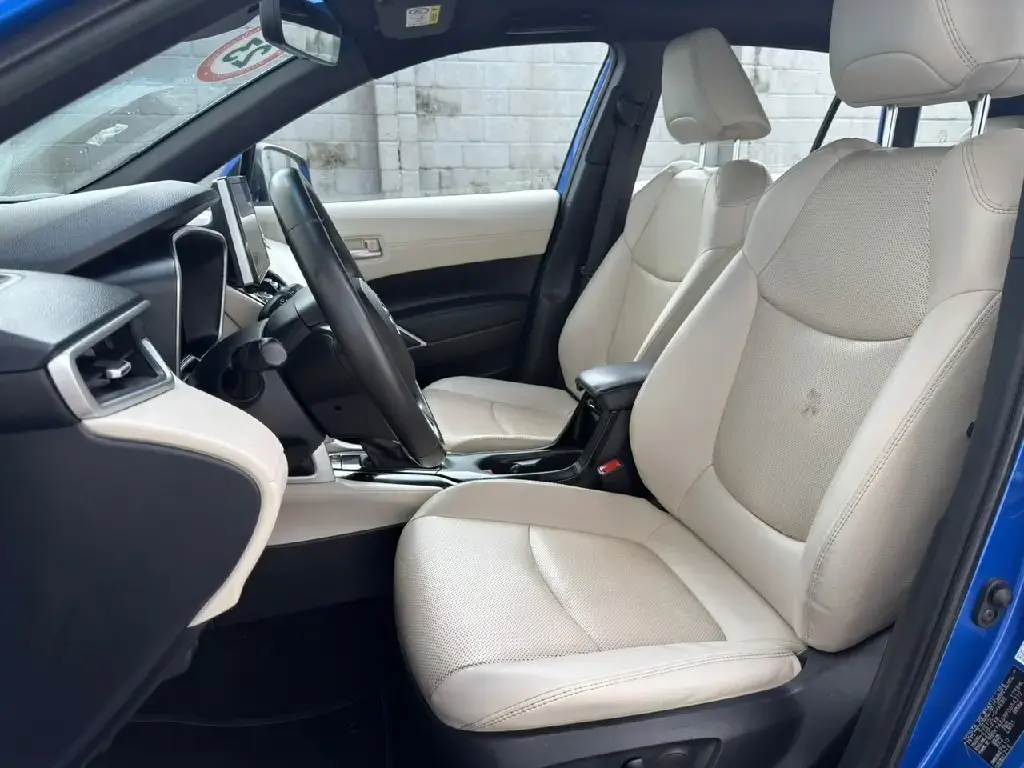 galeria Corolla Cross