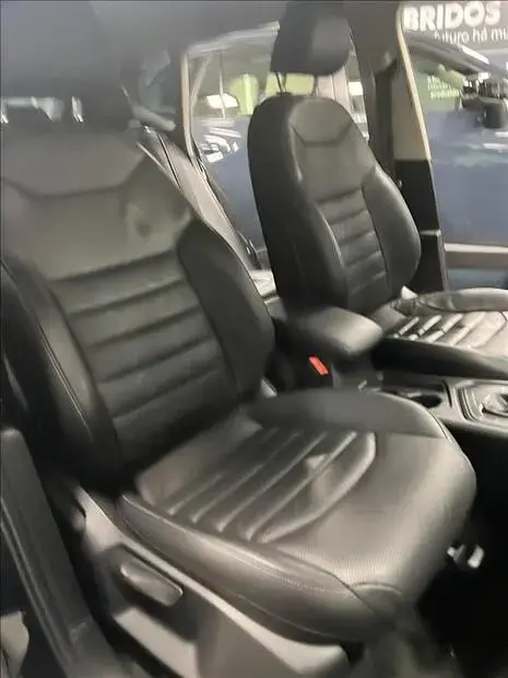 Volkswagen TAOS 1.4 250 TSI TOTAL FLEX COMFORTLINE AUTOMÁTICO