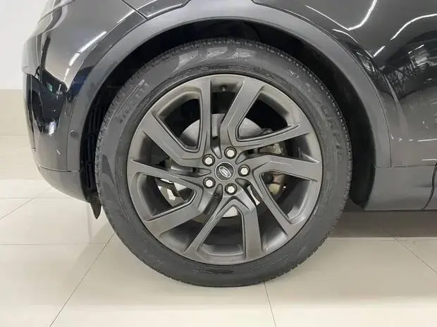 Land Rover Discovery 3.0 TD6 HSE 4WD
