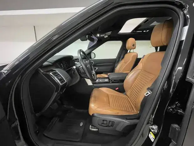 Land Rover Discovery 3.0 TD6 HSE 4WD