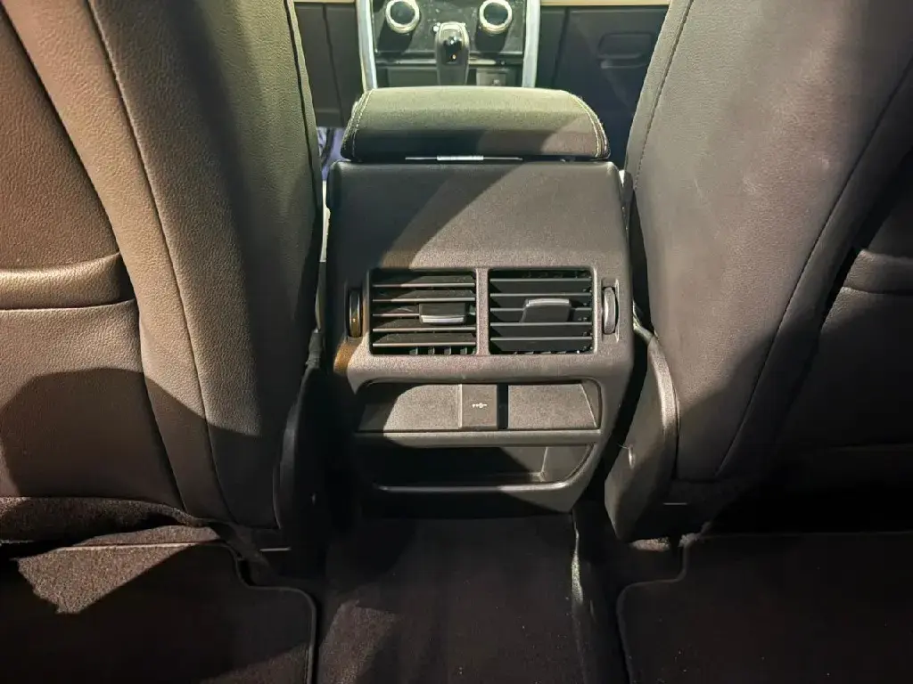 galeria DISCOVERY SPORT