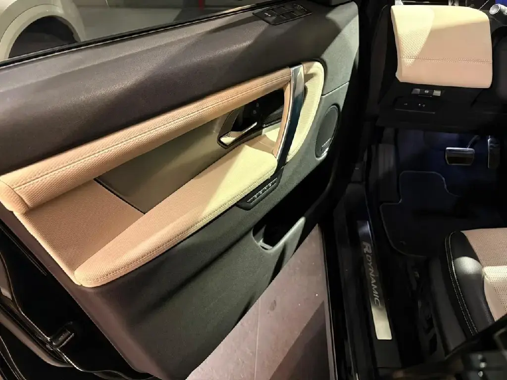 galeria DISCOVERY SPORT