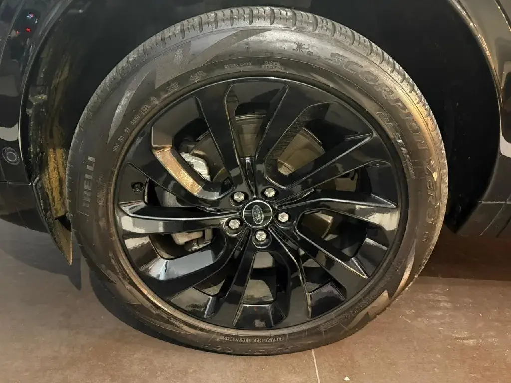 galeria DISCOVERY SPORT