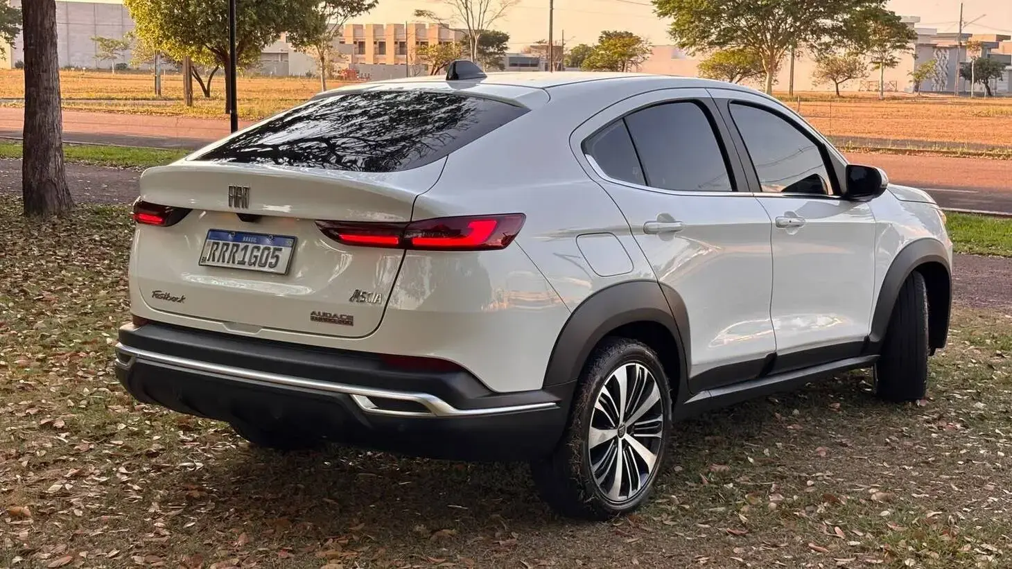 galeria FASTBACK AUDACE T200