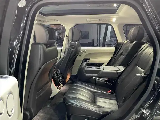 Land Rover RANGE ROVER VOGUE 4.4 SE SDV8 4X4 TURBO DIESEL 4P AUTOMÁTICO