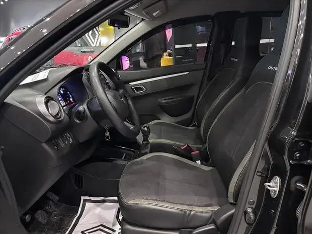 Renault KWID 1.0 12V SCE FLEX OUTSIDER MANUAL