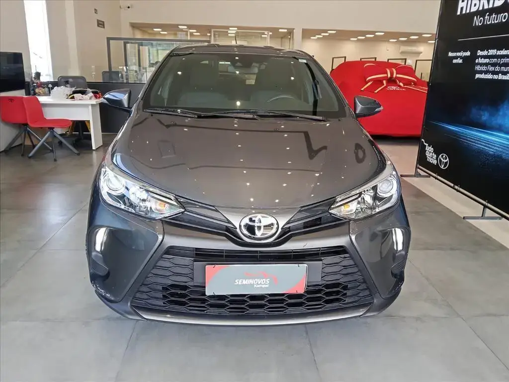 galeria YARIS
