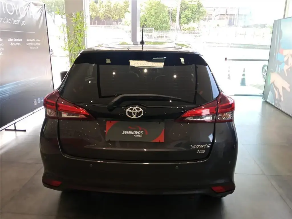 galeria YARIS