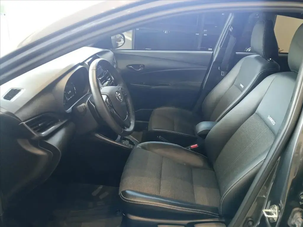 galeria YARIS