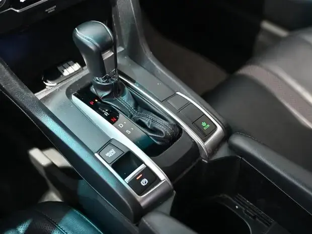 Honda Civic EX 2.0 i-VTEC CVT