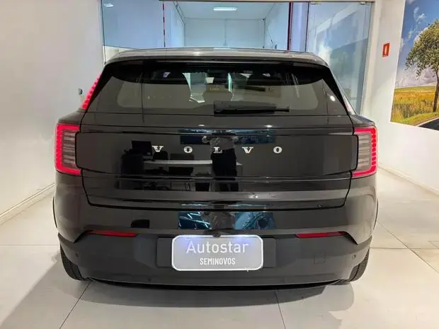 Volvo EX30 Ultra