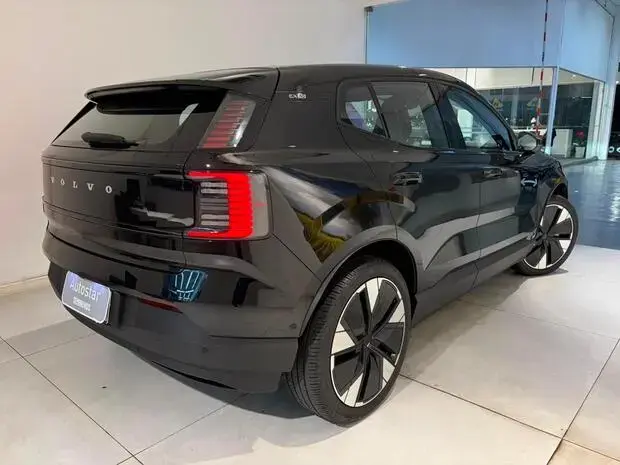 Volvo EX30 Ultra