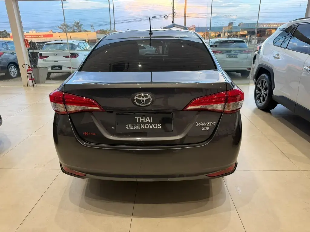 galeria YARIS