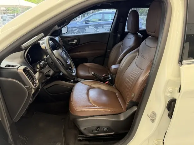 Fiat TORO 2.0 16V TURBO DIESEL RANCH 4WD AT9