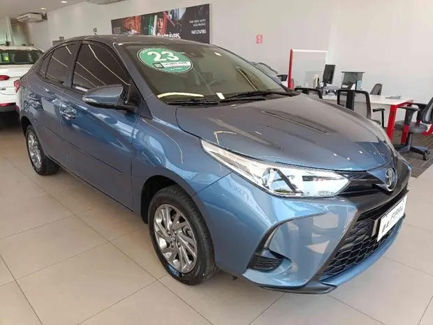 Toyota YARIS 1.5 16V FLEX SEDAN XS CONNECT MULTIDRIVE