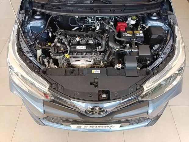 Toyota YARIS 1.5 16V FLEX SEDAN XS CONNECT MULTIDRIVE