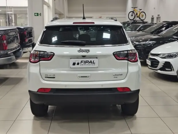 Jeep COMPASS 2.0 16V DIESEL LONGITUDE 4X4 AUTOMÁTICO