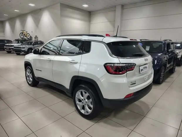 Jeep COMPASS 2.0 16V DIESEL LONGITUDE 4X4 AUTOMÁTICO