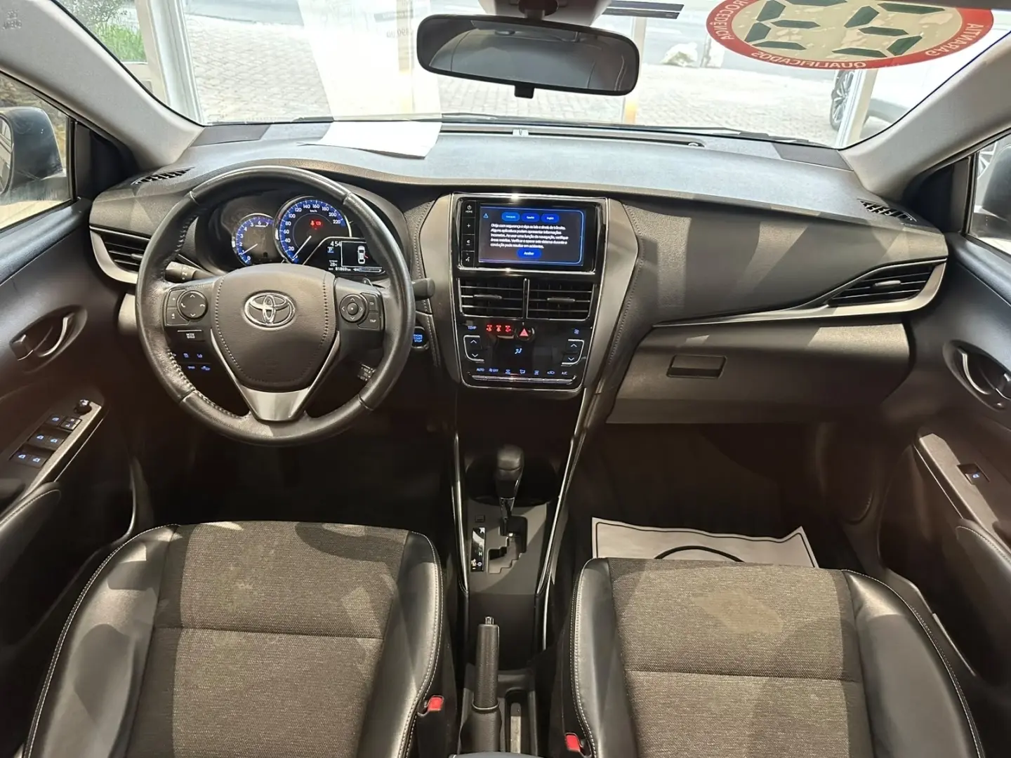 galeria YARIS