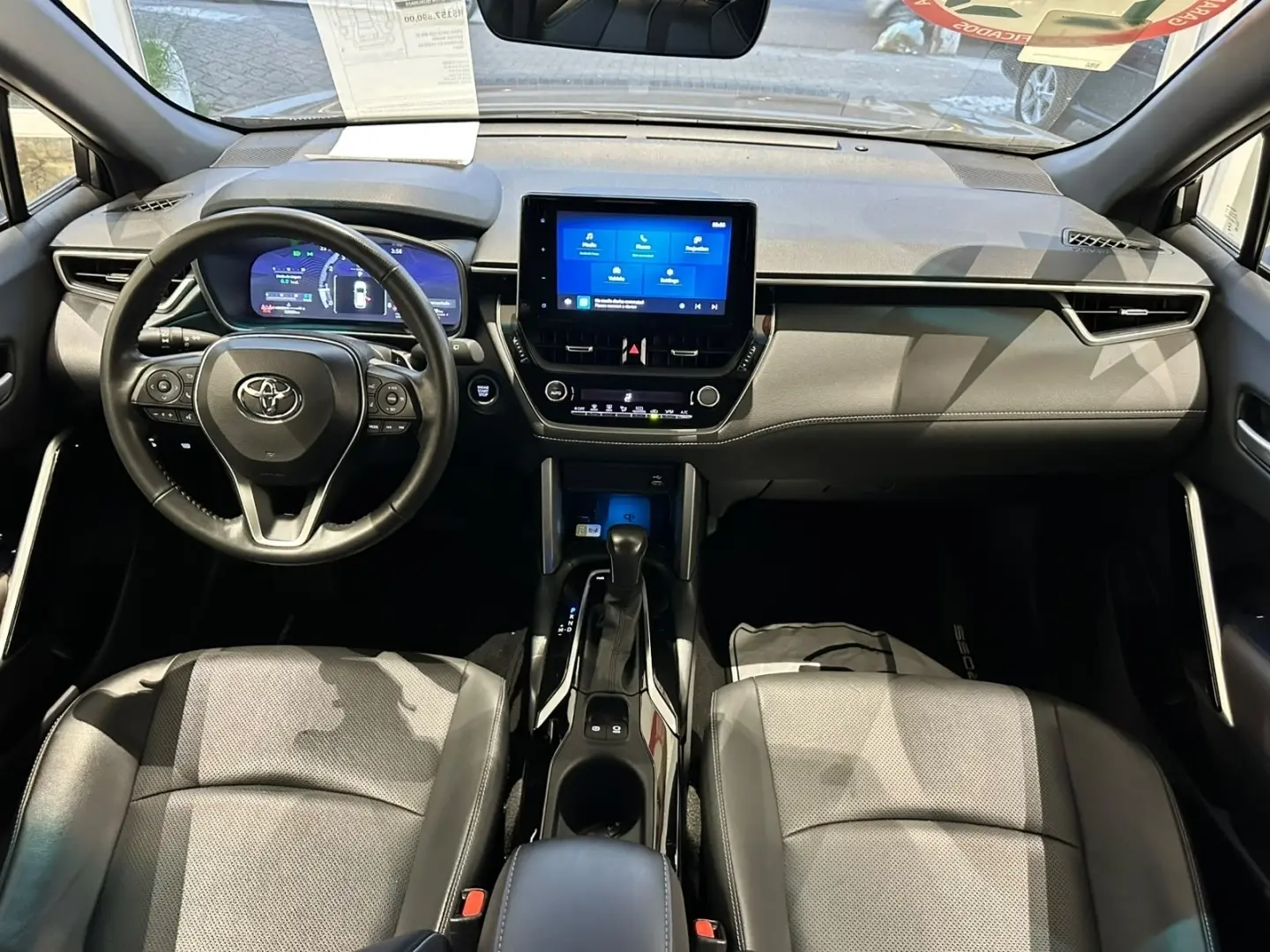 galeria COROLLA CROSS