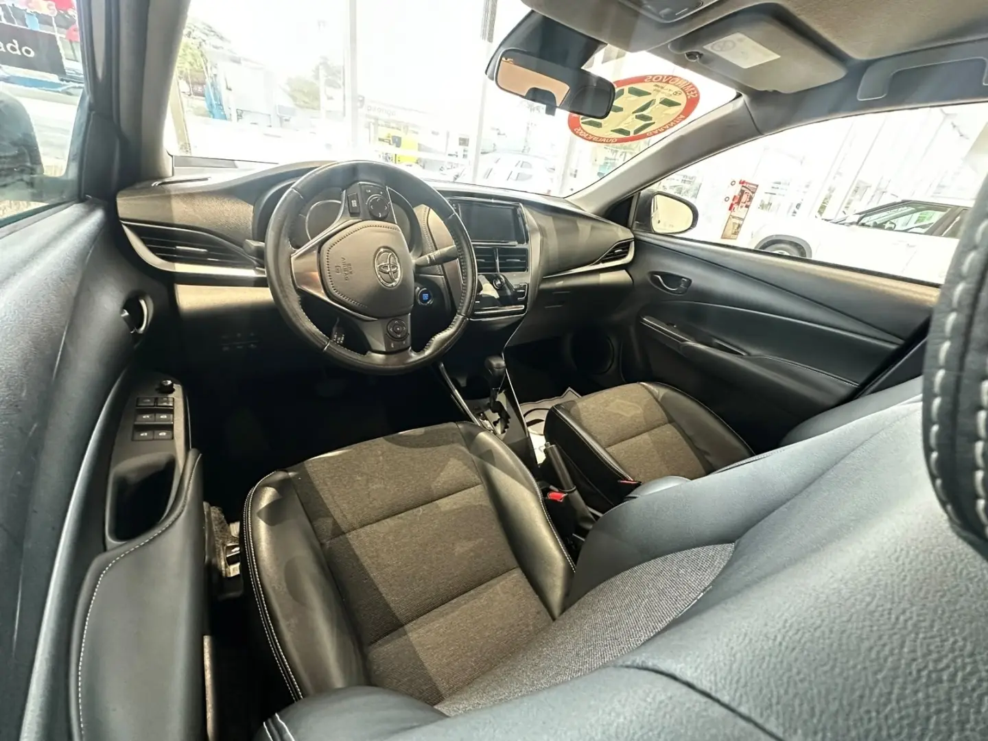 galeria YARIS
