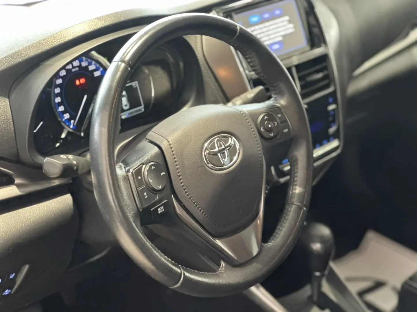 galeria YARIS