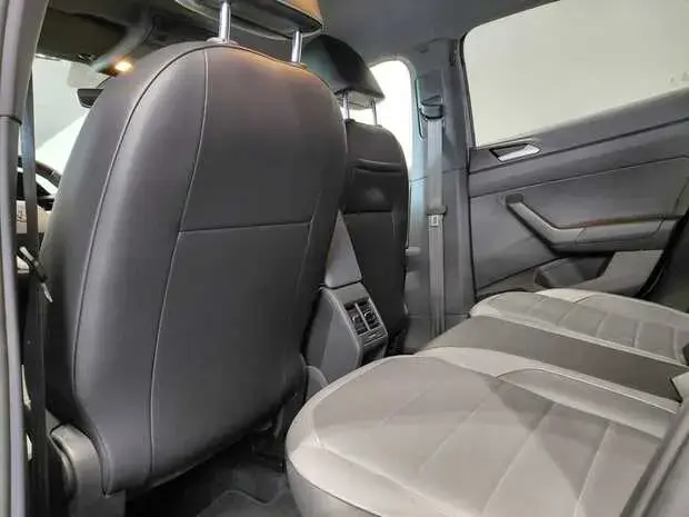 Volkswagen Nivus Highline 200 TSI