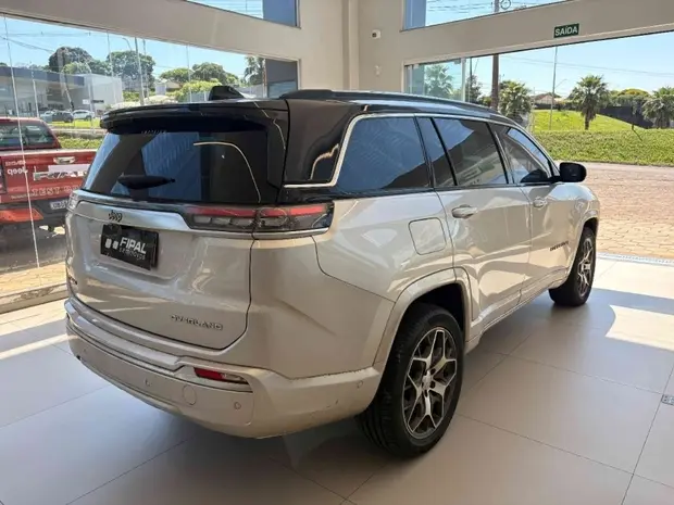Jeep COMMANDER 1.3 T270 TURBO FLEX OVERLAND AT6