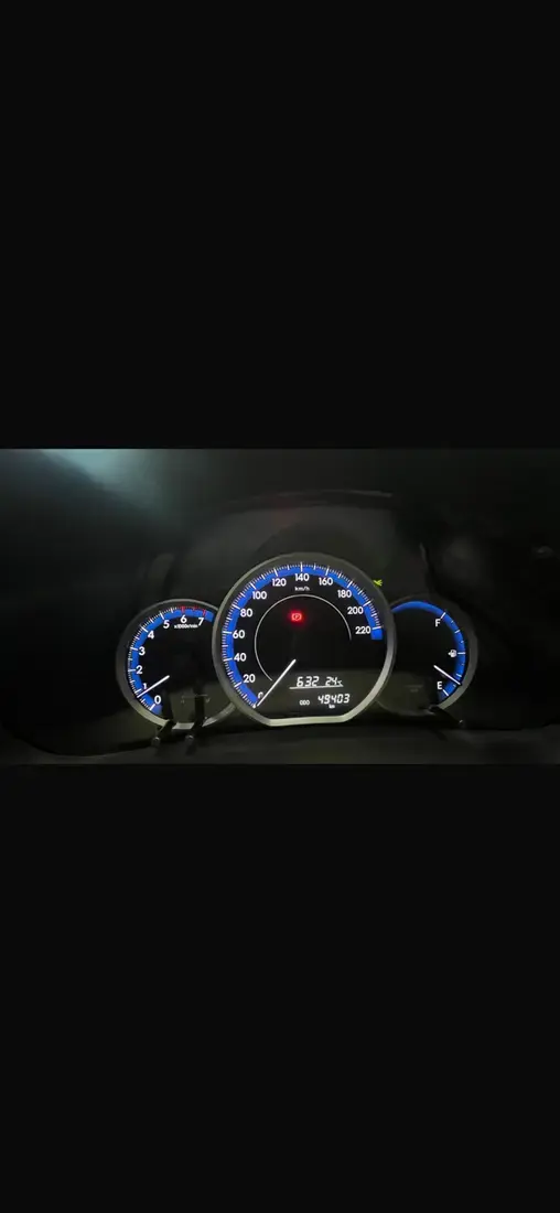 galeria YARIS HM XL13LIVE