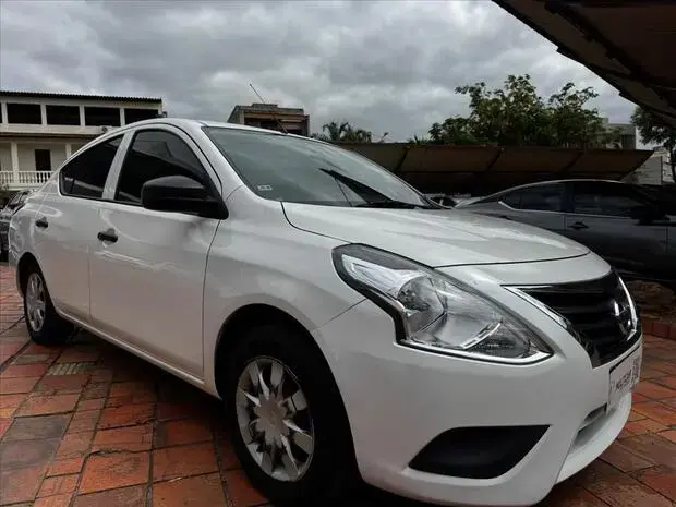 Nissan VERSA 1.6 16V FLEXSTART V-DRIVE SPECIAL EDITION XTRONIC