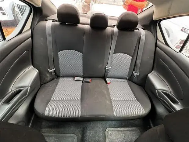 Nissan VERSA 1.6 16V FLEXSTART V-DRIVE SPECIAL EDITION XTRONIC
