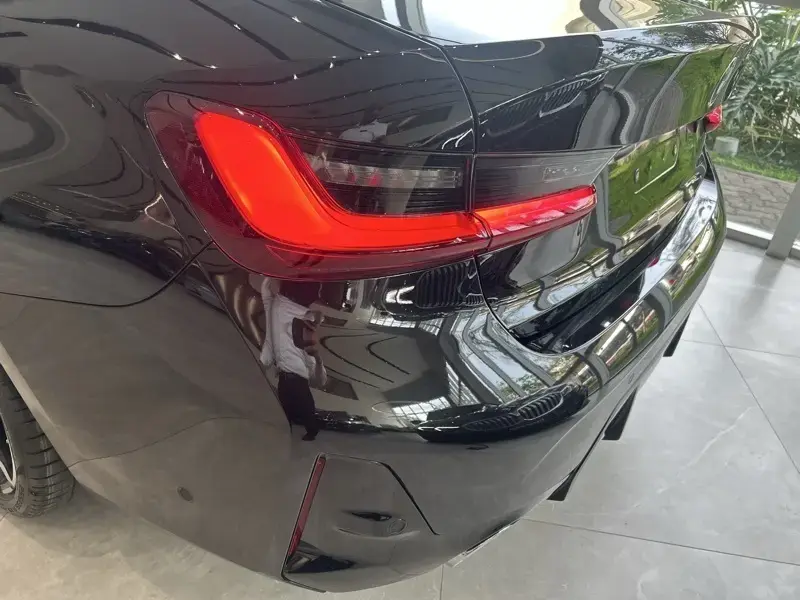 galeria 320i