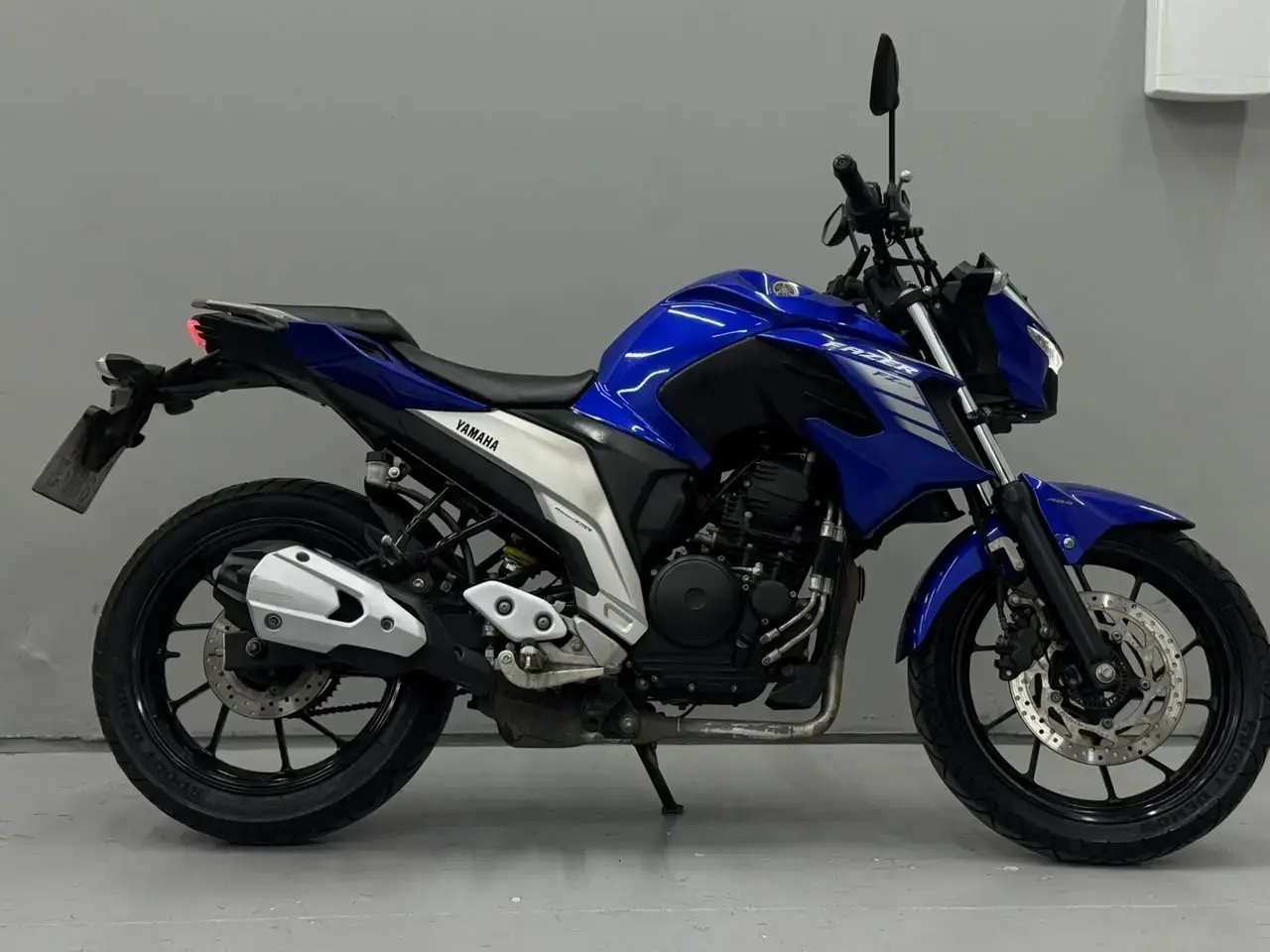 galeria FZ25 250 FAZER FLEX
