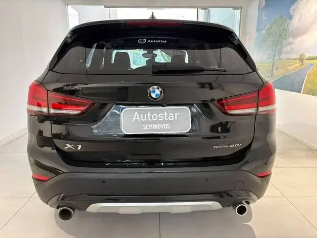 Bmw X1 2.0 sDrive20i X-Line ActiveFlex