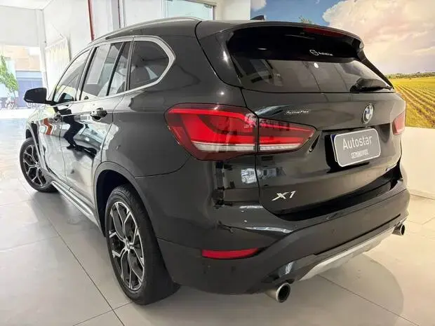 Bmw X1 2.0 sDrive20i X-Line ActiveFlex