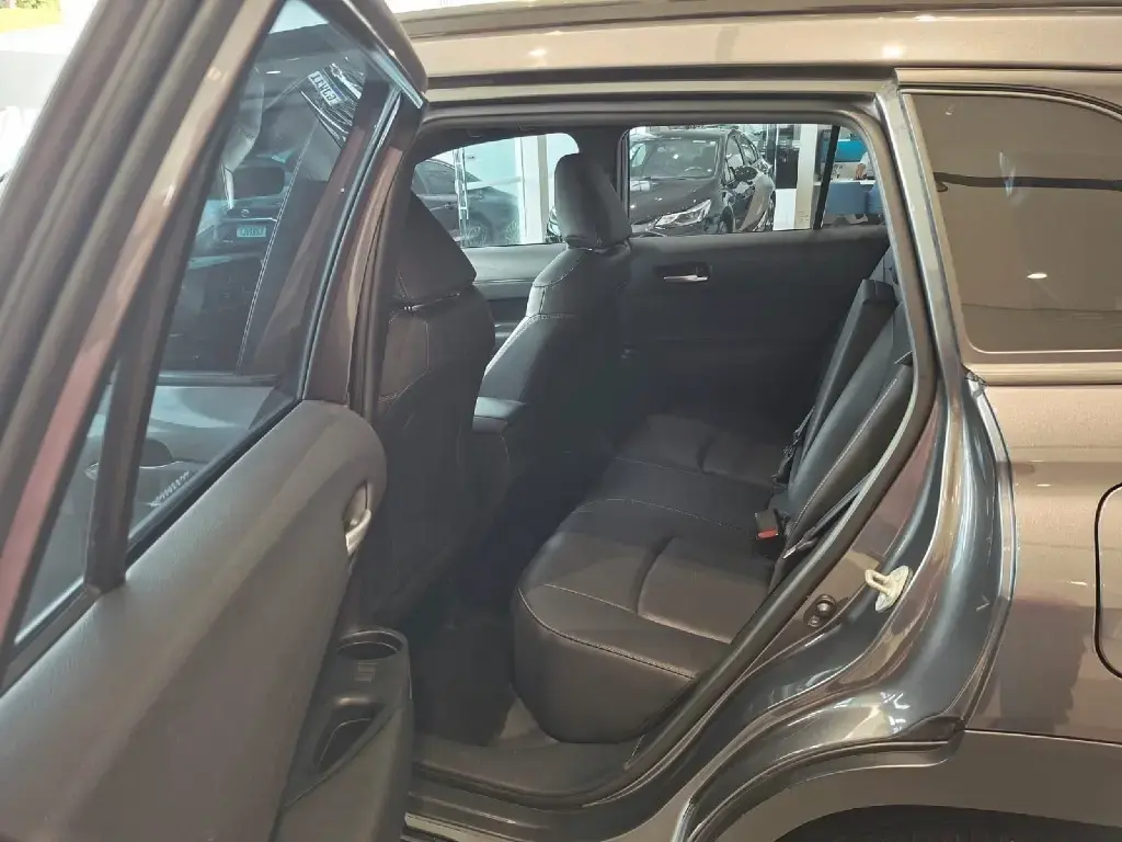 galeria Corolla Cross