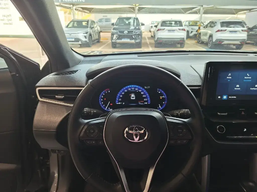 galeria Corolla Cross