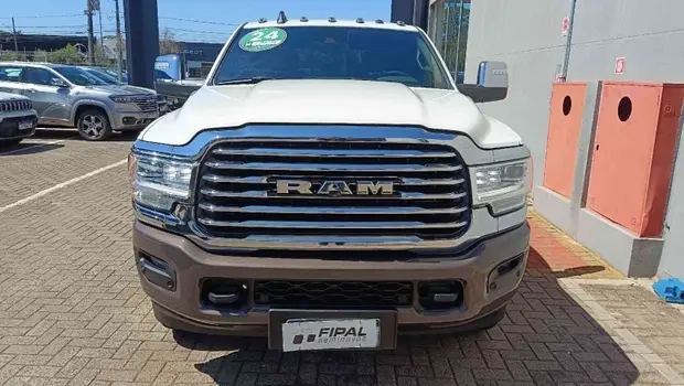 Ram 3500 6.7 I6 TURBO DIESEL LIMITED LONGHORN CD 4X4 AUTOMÁTICO