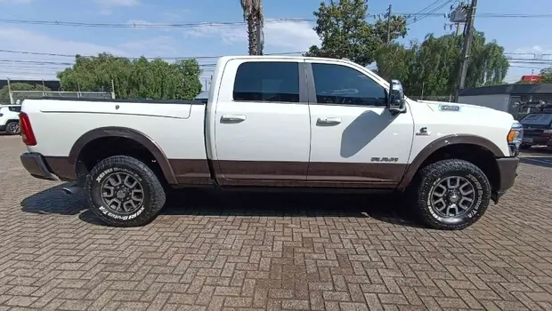 Ram 3500 6.7 I6 TURBO DIESEL LIMITED LONGHORN CD 4X4 AUTOMÁTICO