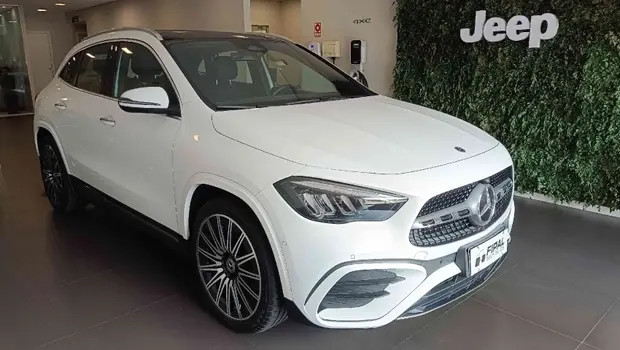 Mercedes Benz GLA 200 1.3 MHEV AMG LINE 7G-DCT