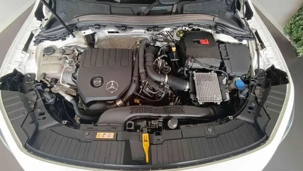 Mercedes Benz GLA 200 1.3 MHEV AMG LINE 7G-DCT